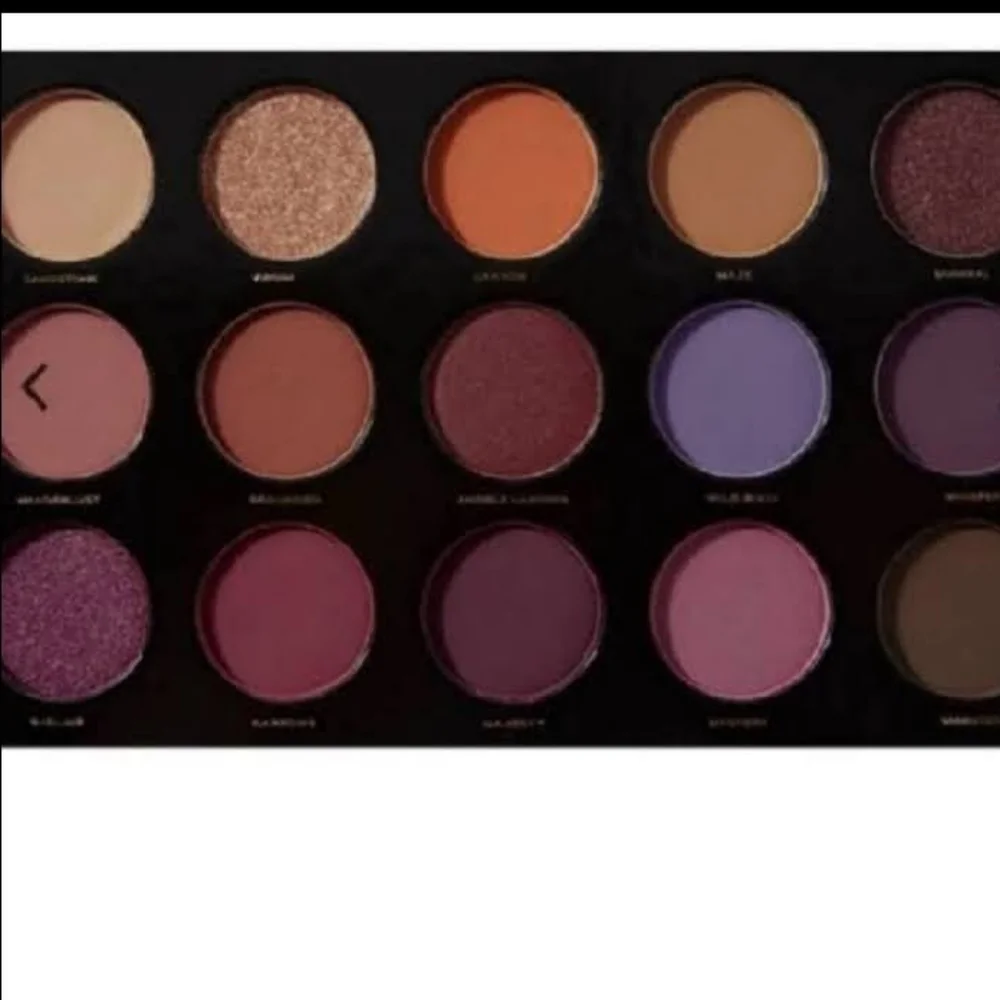 Hipdot Zion Eyeshadow Palette