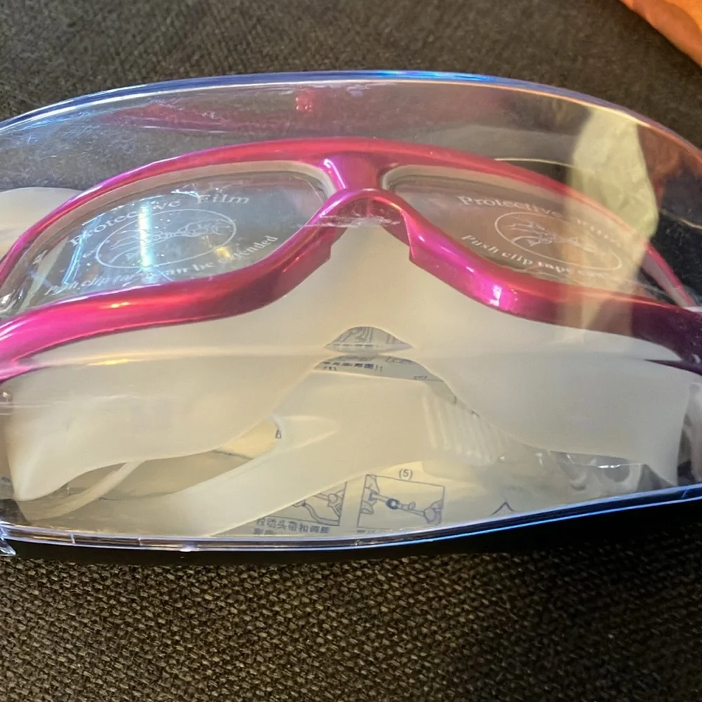 Premium Polarized Big Large Frame Swim Goggles Anti Fog/UV. Pink shiny frame