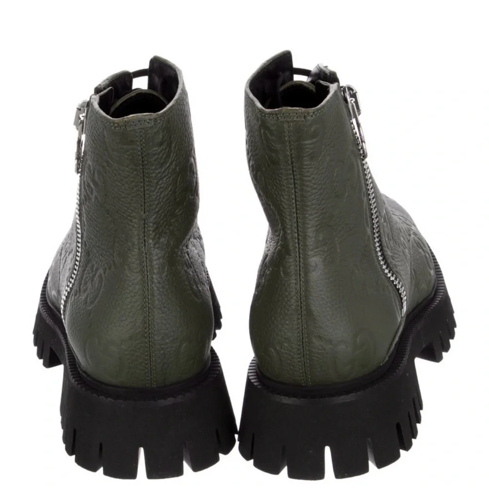 NWT Gucci Olive Green Leather Combat Boot with Black Lug Sole US 9