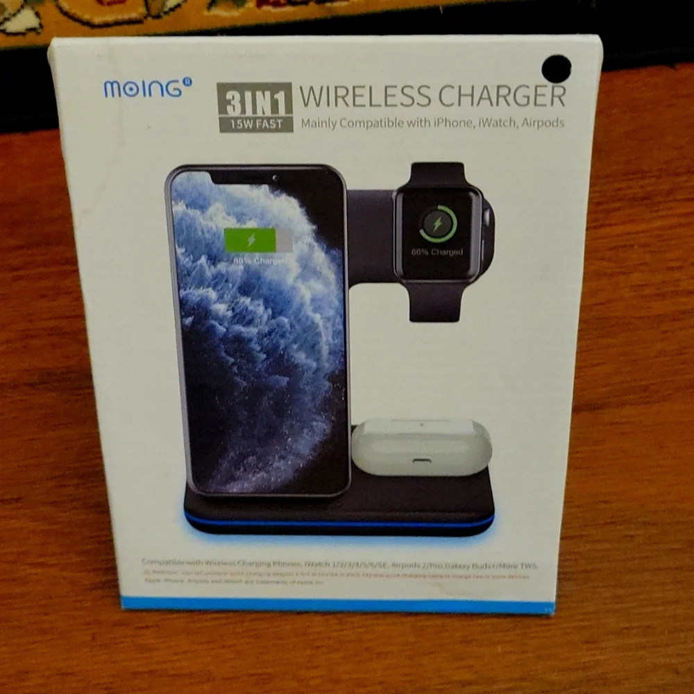 MOING 3 IN 1 WIRELESS CHARGER iPhone iWatch Airpods with cable/adapter New…