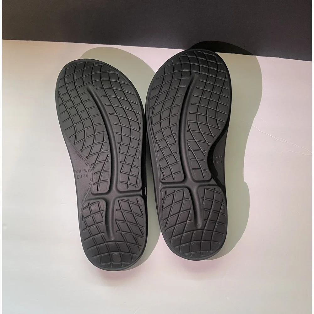 OOFOS Slide Impact Absorption Recovery Sandals, Size M11/W13 - Black EU44
