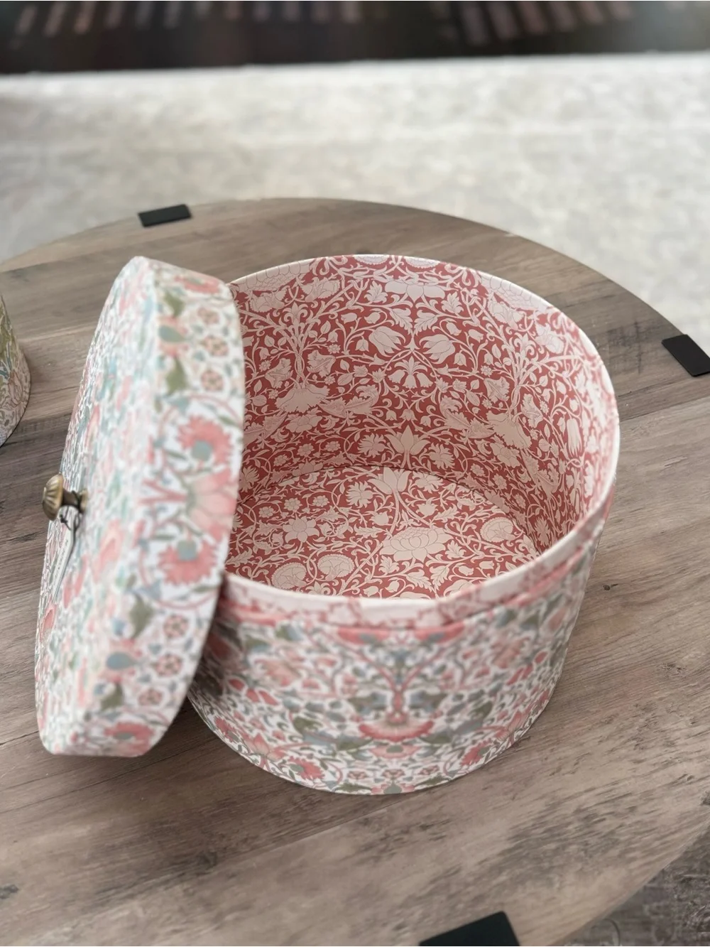 Morris & Co. Lodden 10.5-Inch Keepsake Box