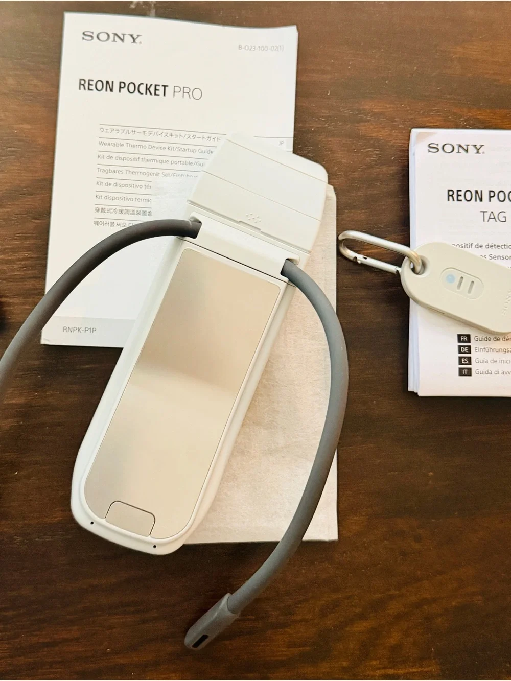 Sony REON POCKET PRO plus Wearable cooling Device