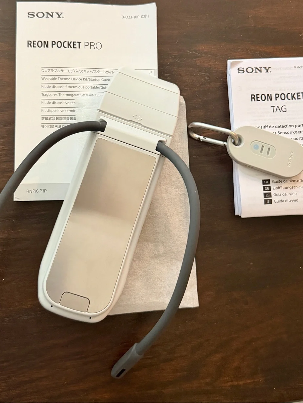 Sony REON POCKET PRO plus Wearable cooling Device