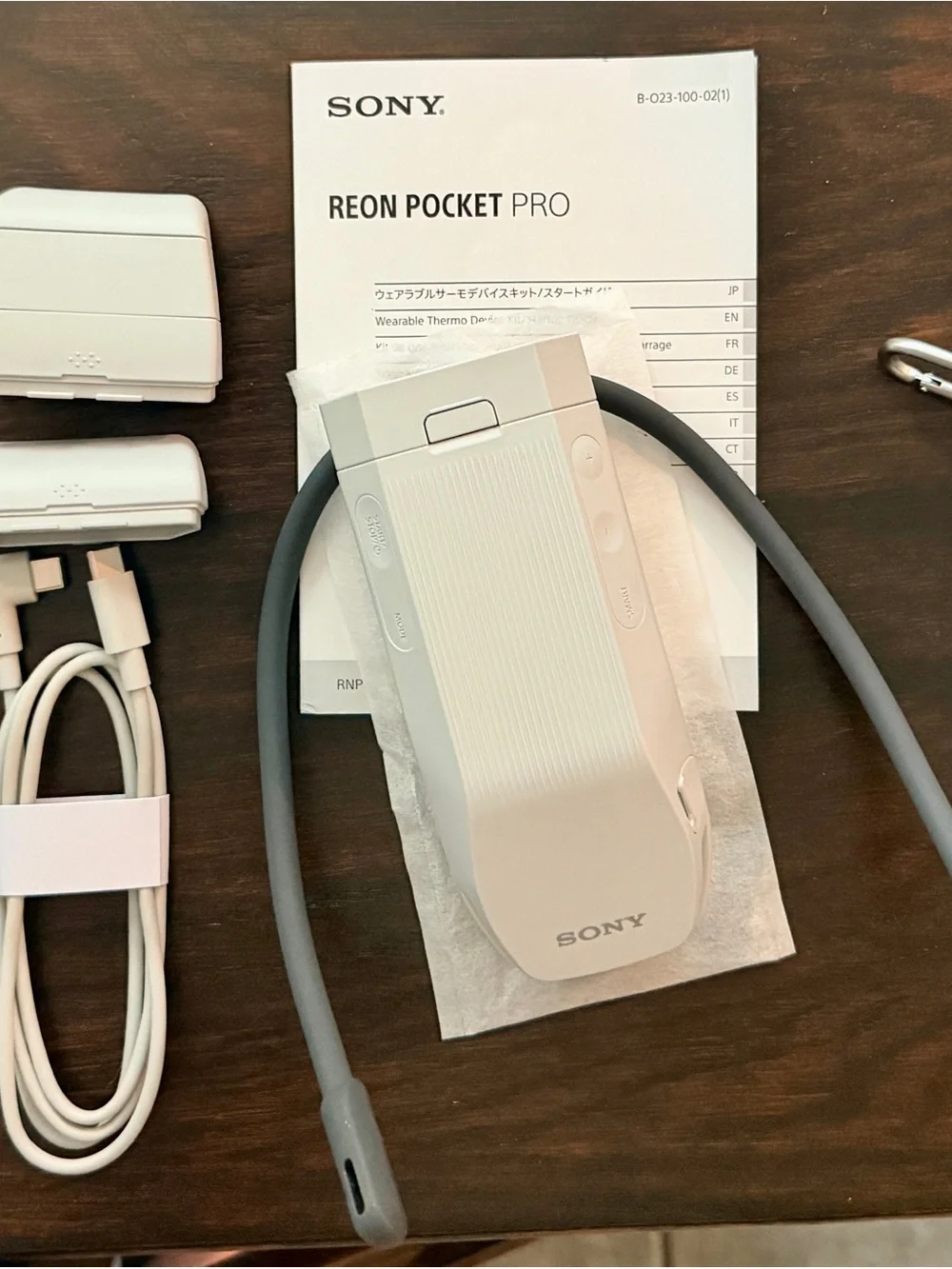 Sony REON POCKET PRO plus Wearable cooling Device