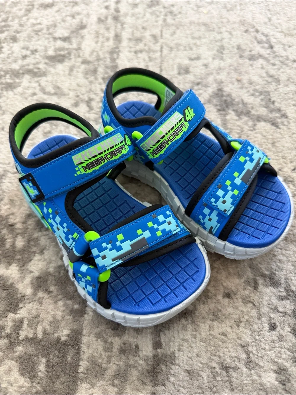 Skechers Blue Neon Kids Sandals - size 11