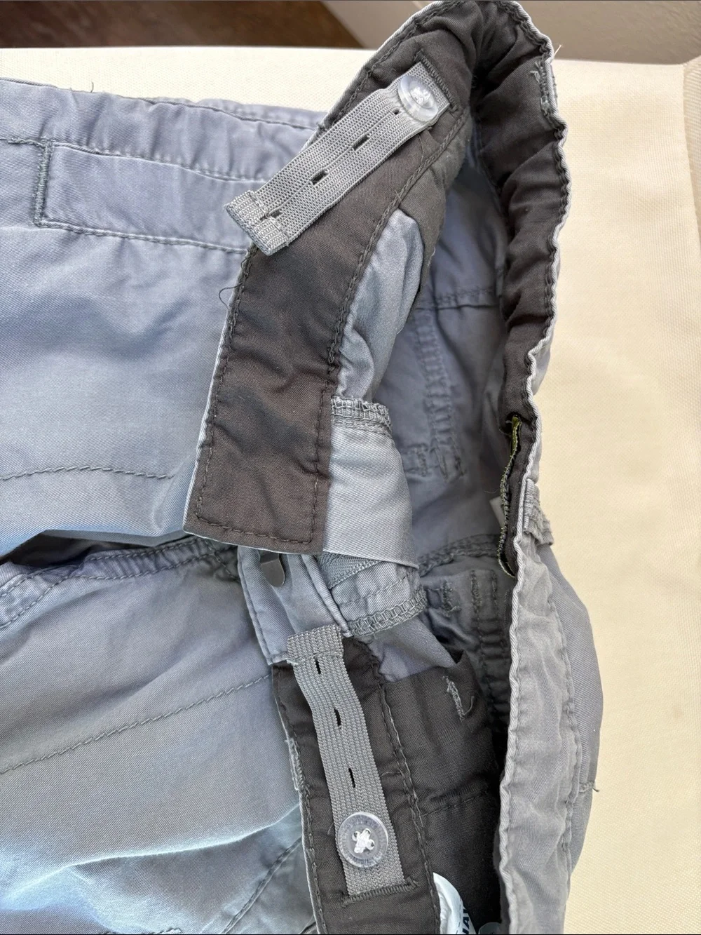Old Navy Boys Straight Convertible Hiking Cargo Pants Size 8 Chrome Grey