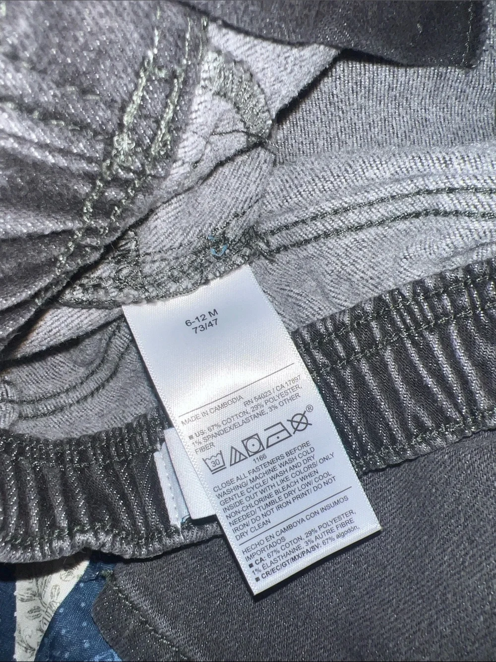 Old Navy toddler Elastic Waist Jeans Trio - Black, Light Blue, Dark Blue