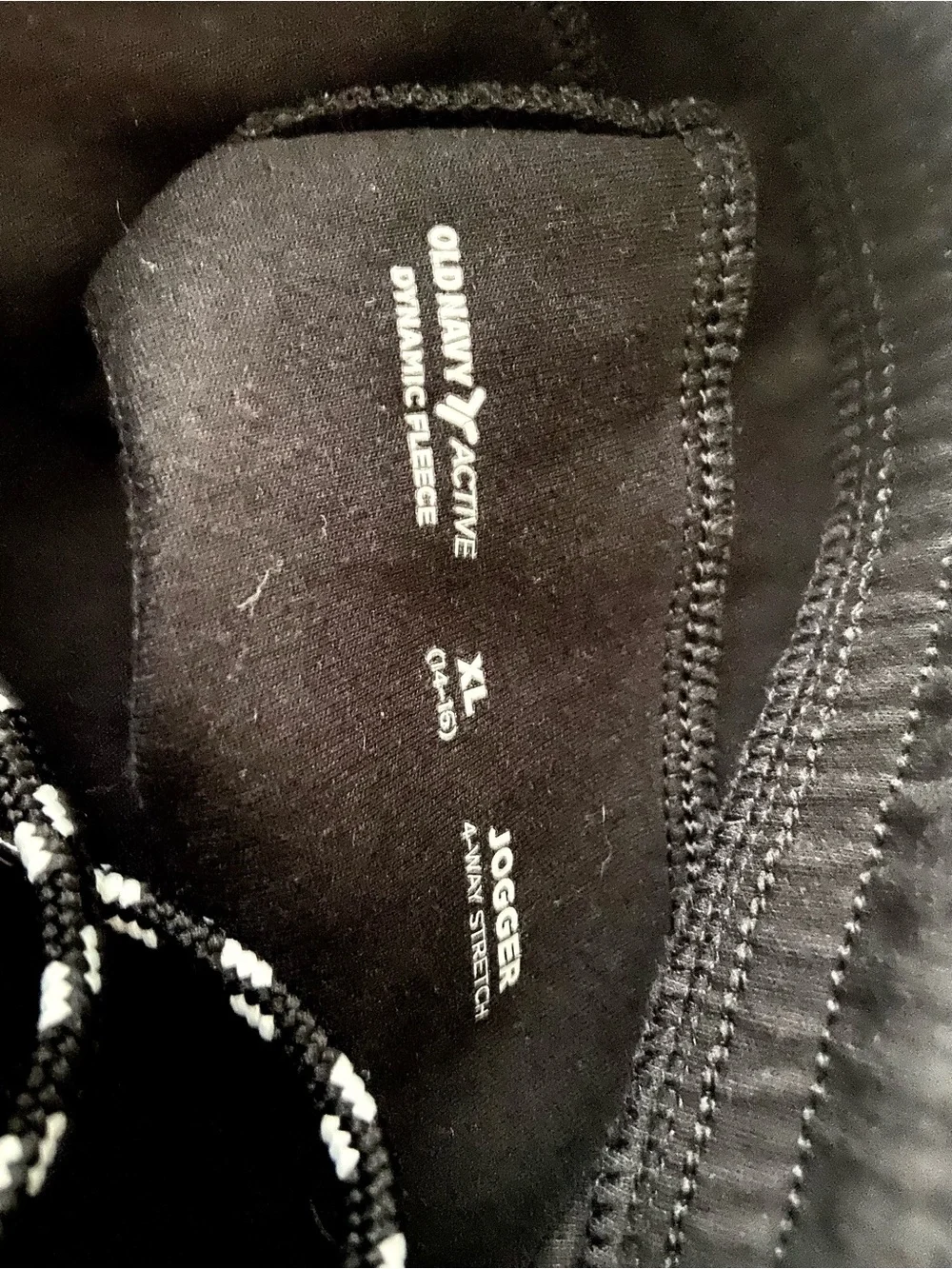 Old Navy Black Kids Jogger Pants with Reflective Zipper Trim 14/16