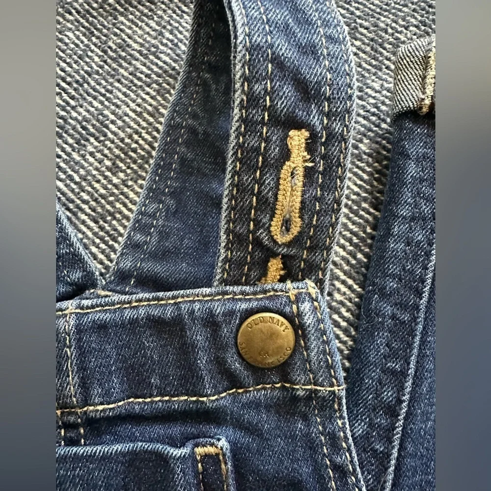 Old Navy Toddler Denim Overalls – Size 4T