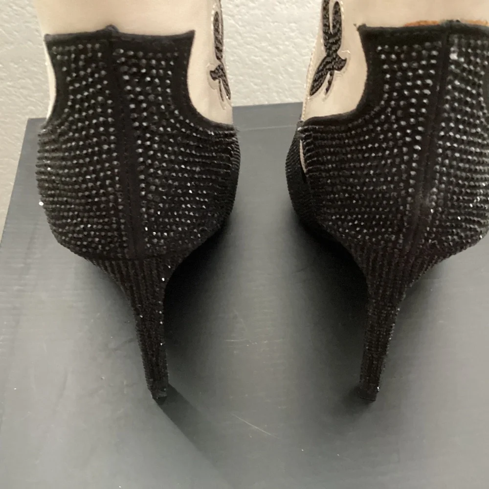Sexy Cowboy Booties Size 8