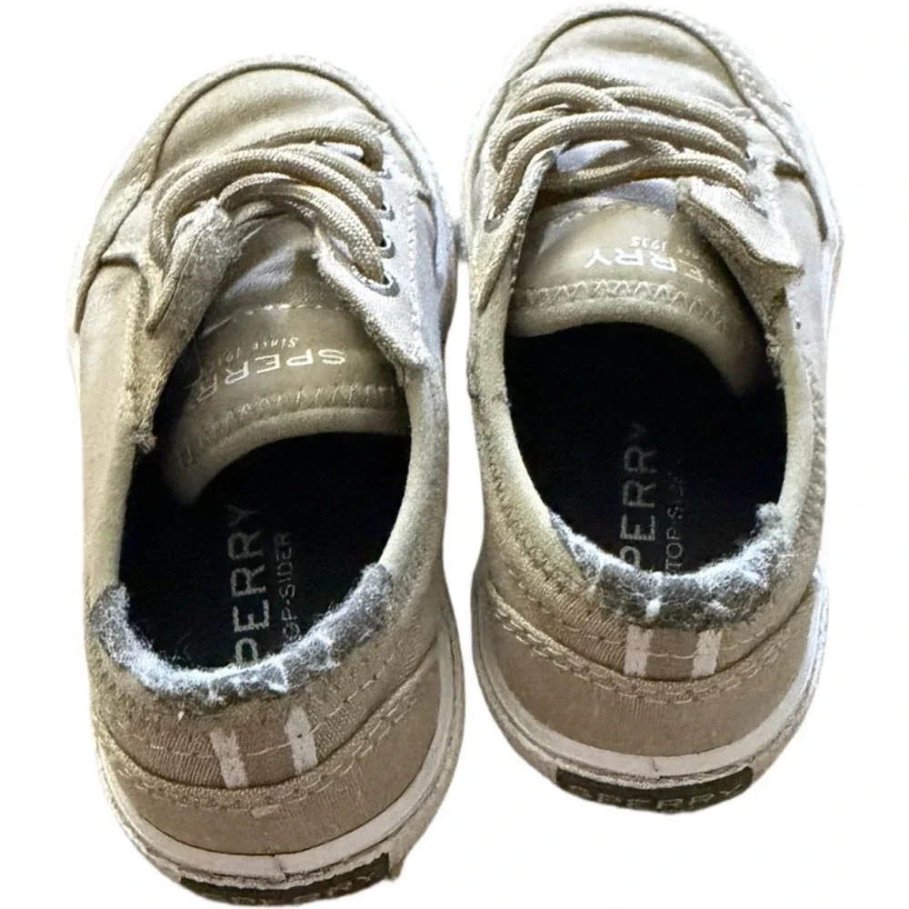Sperry Deckfin Jr Toddler Sneakers Size 6 Beige Canvas Lace Up Memory Foam Shoes