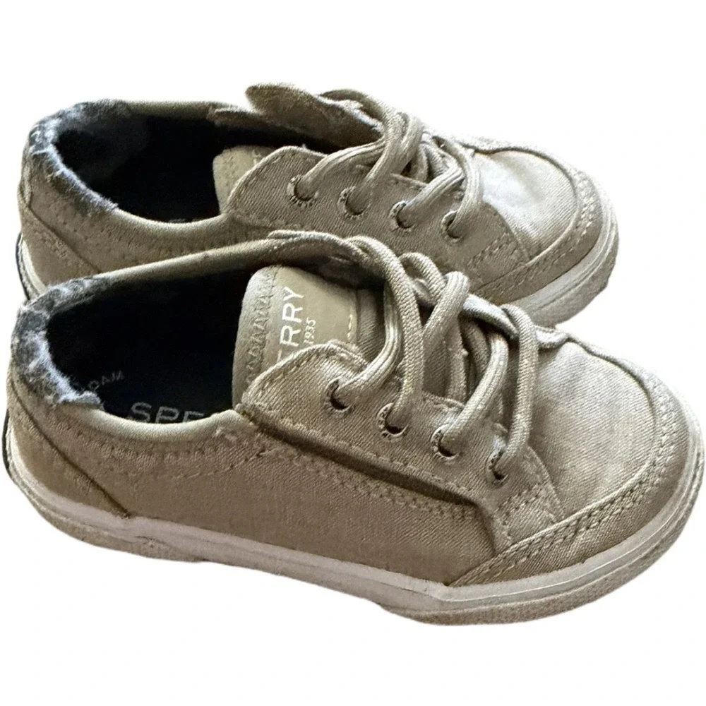 Sperry Deckfin Jr Toddler Sneakers Size 6 Beige Canvas Lace Up Memory Foam Shoes