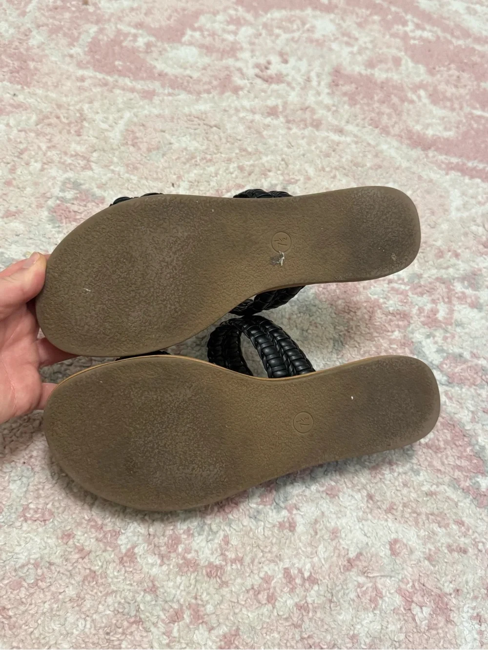 Universal Thread Black Double-Strap Woven Slide Sandals