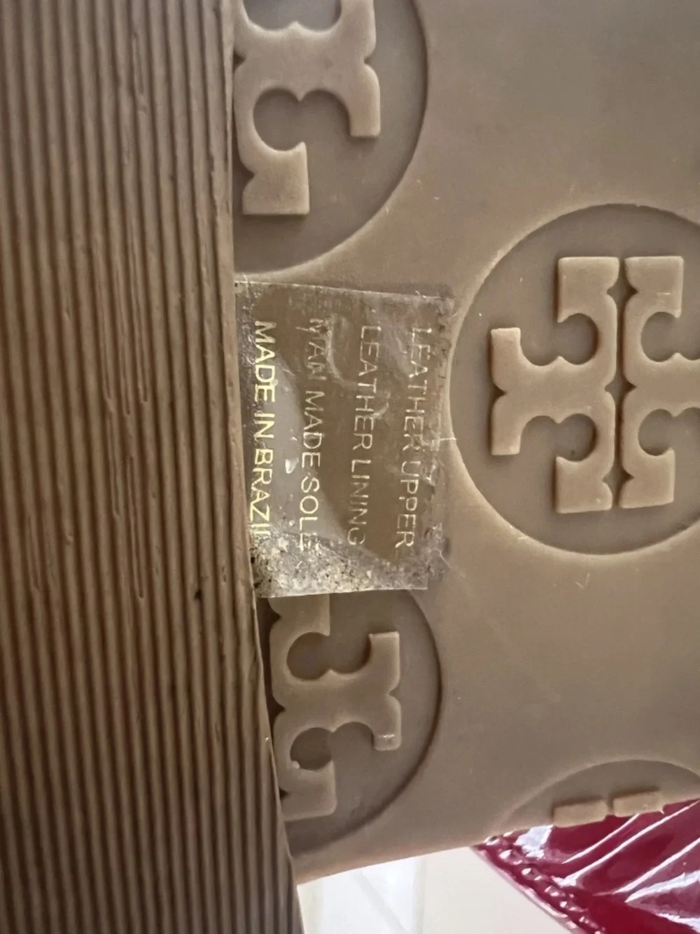 Tory Burch Thora leather sandals Womens Size 6m Gold Signature Logo