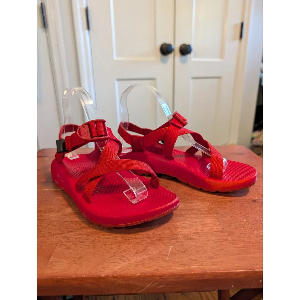 Chaco Z/1 Classic Womens Size 6 Red Monochrome Adjustable Strap Hiking Sandals