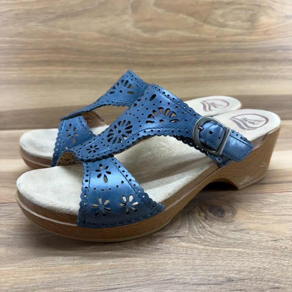 Dansko Flower Cut Out Sandals Womens 11 EU 41 Blue Leather Buckle‎ Slip On Wedge