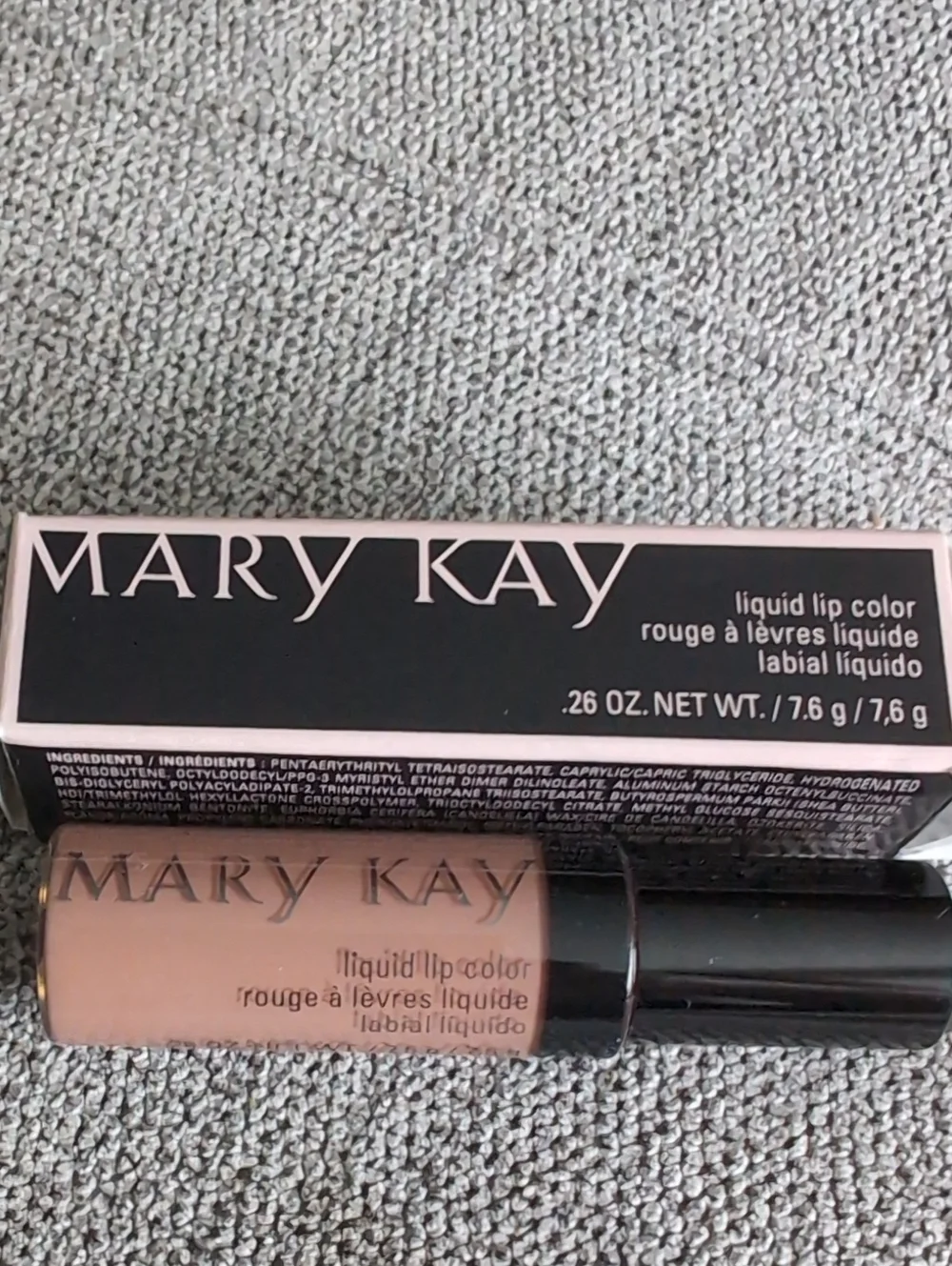 Mary Kay Liquid Lip Color — Malted Matte. (Nude Beige / Soft Brown)