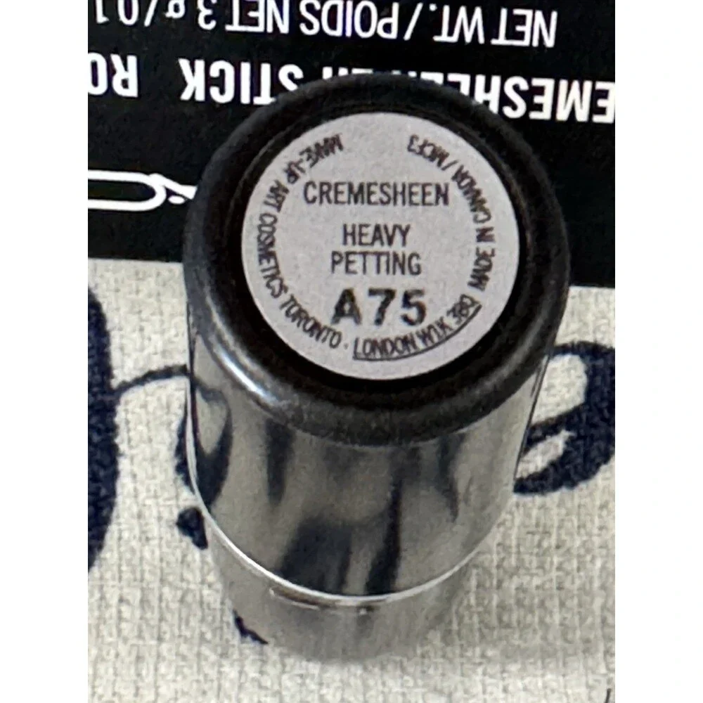 MAC Heavy Petting Cremesheen Lipstick Dark Desires Collection NIB A75