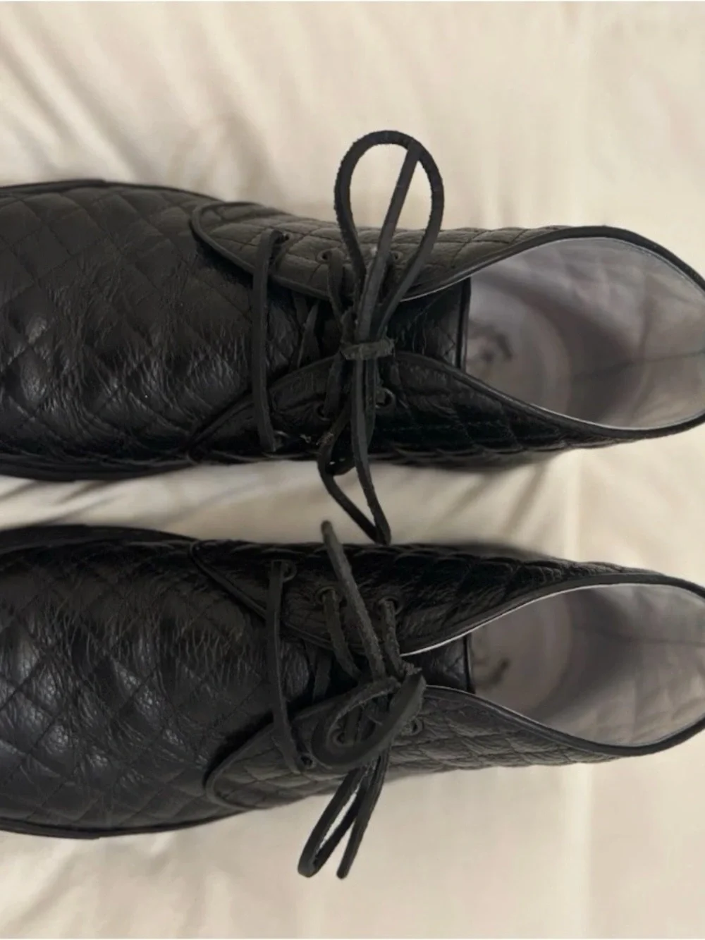 Del Toro Men's Black Quilted Leather Lace-Up Boots with Red Heel Tab Size 9