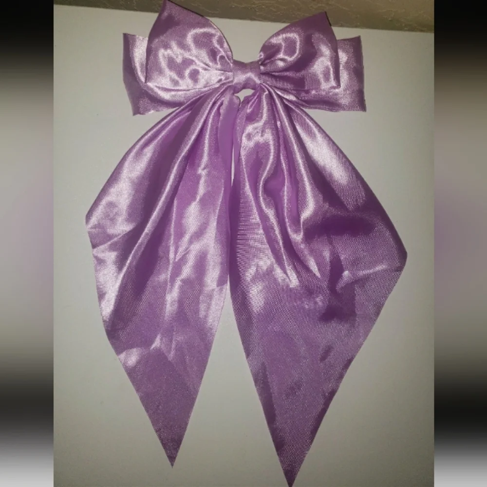 5 Chic Satin Hair Bows in Green and White