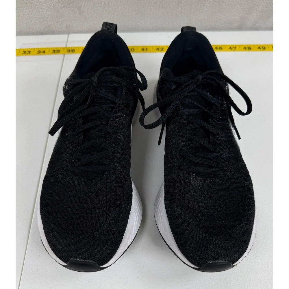 Nike React Infinity Run Flyknit Men Size 10 Black White Running Shoes Marathon