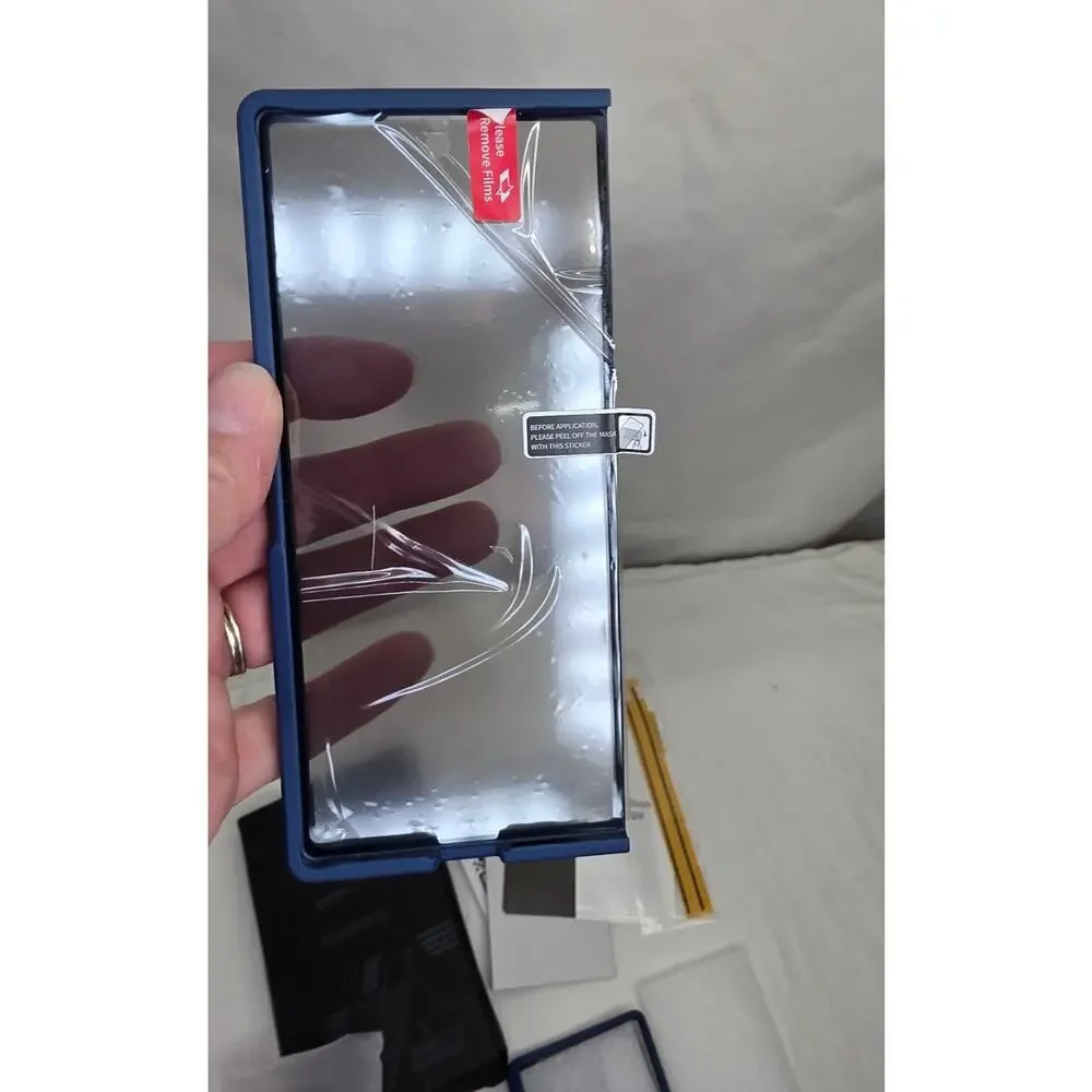 Galaxy Z Fold 7 Case Deep Blue MagSafe Screen Protector Hinge