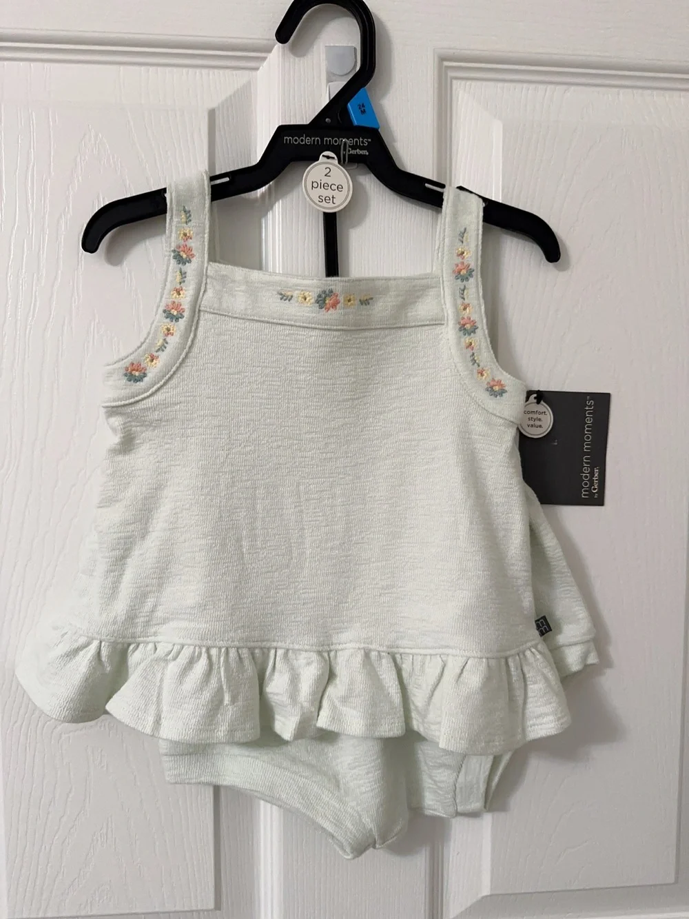 Ruffled Light Mint Baby Girl Bloomer Outfit Set With Embroidered