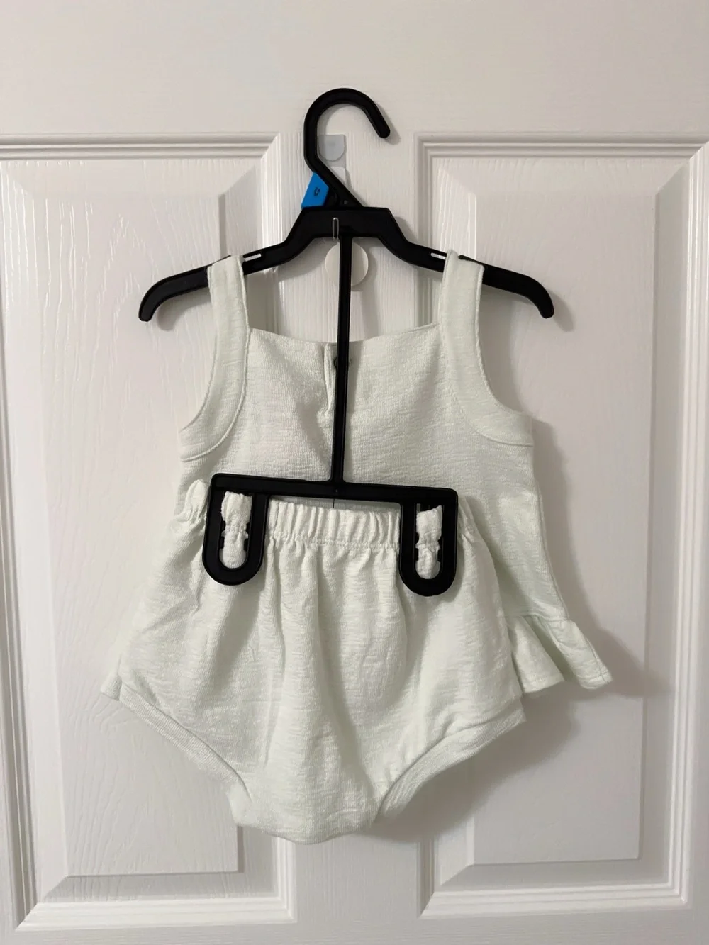 Ruffled Light Mint Baby Girl Bloomer Outfit Set With Embroidered