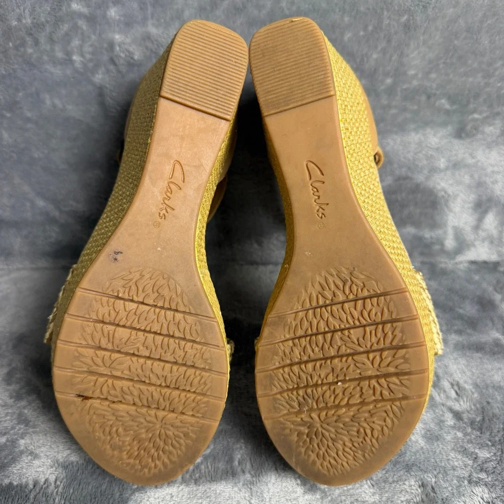 Clarks Womens 6.5 Tan Neutral Beige Straw‎ Woven Platform Wedge Sandals