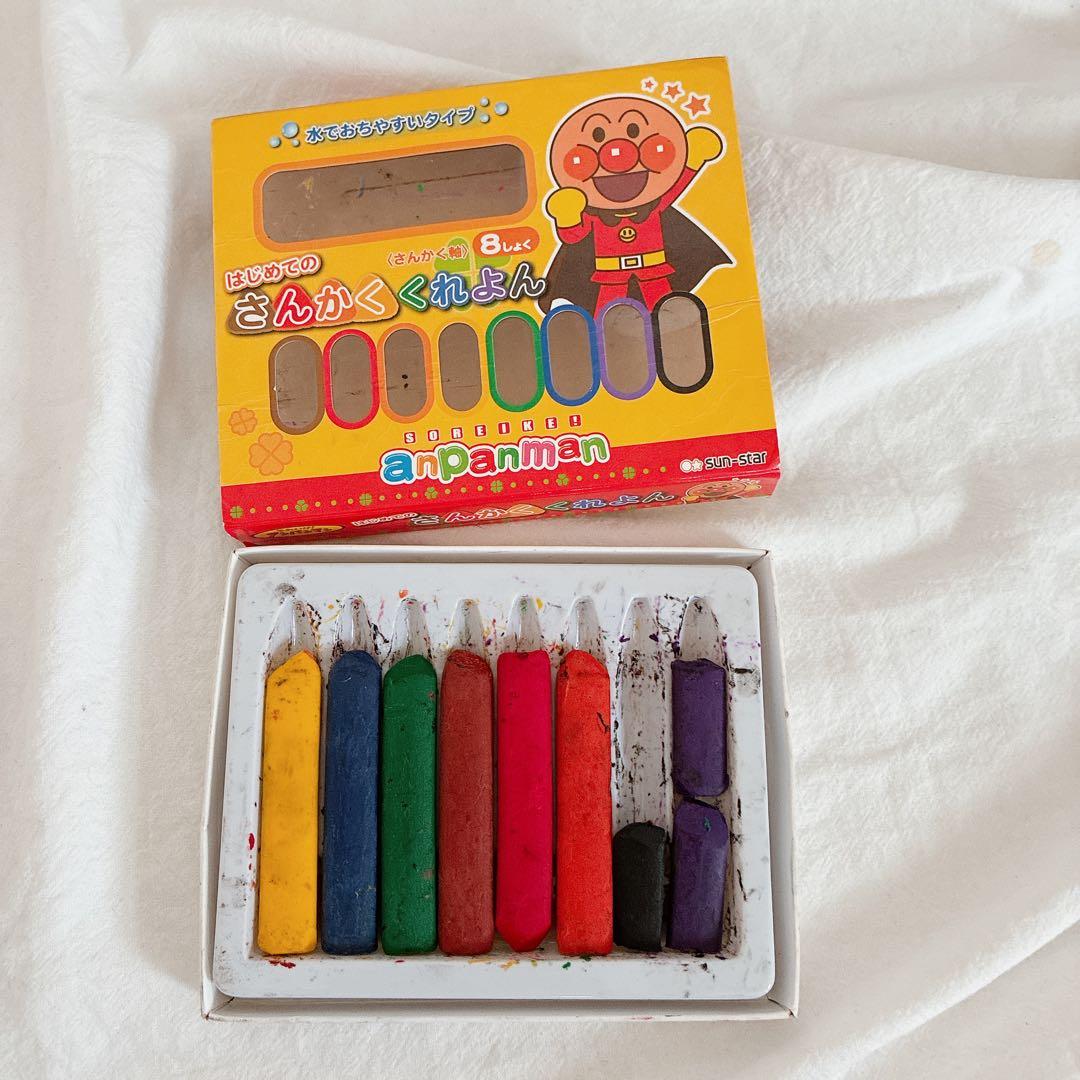 Anpanman First Triangle Crayons, Easy-to-Wash-Off-with-Water Type, 8 Colors, Triangle Shape