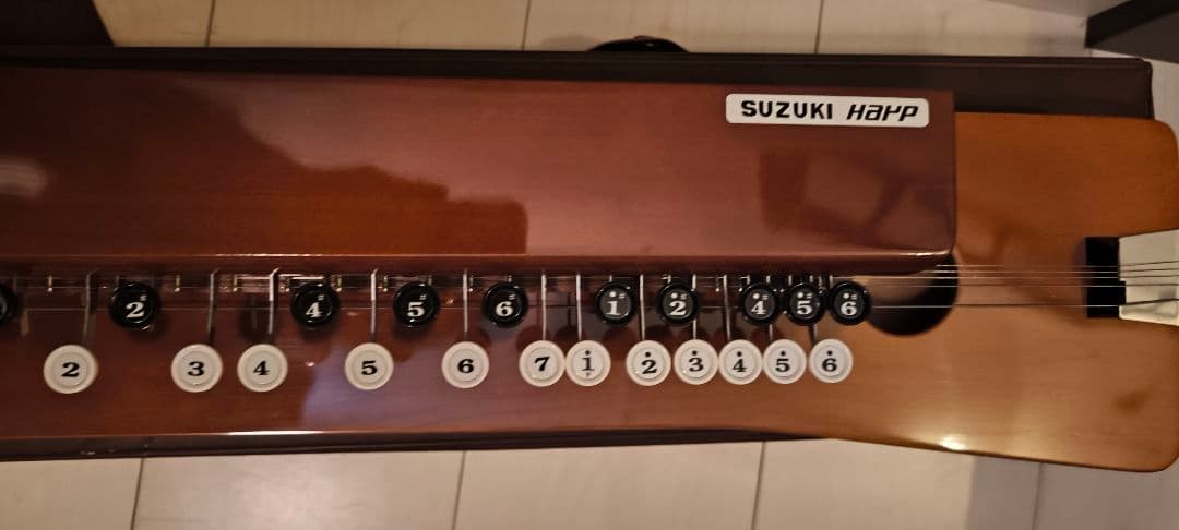 SUZUKI Taishogoto (Japanese Harp) - Matsu Model - Used, Excellent Condition - Musical Instrument - Japanese Traditional Instrument